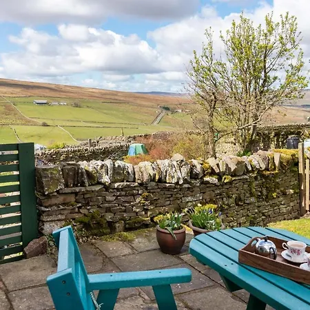 Isaacs Byre Alston